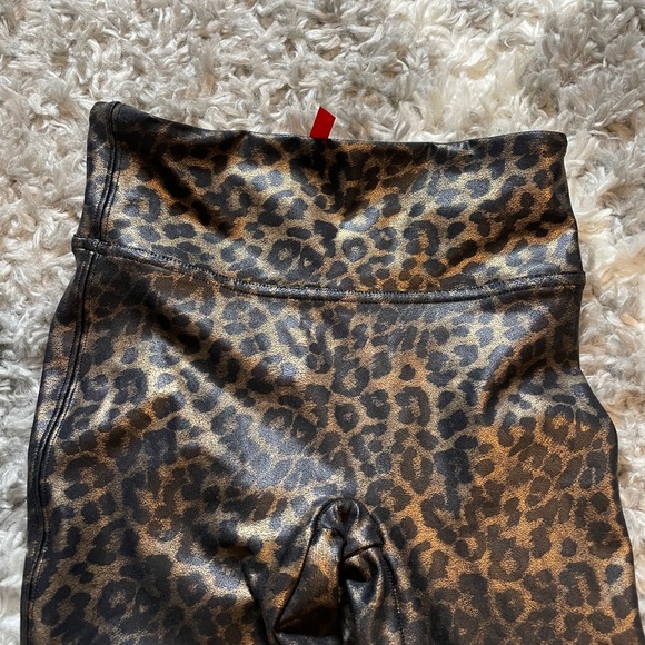 SPANX Faux Leather Leopard Leggings - Picture 5 of 5